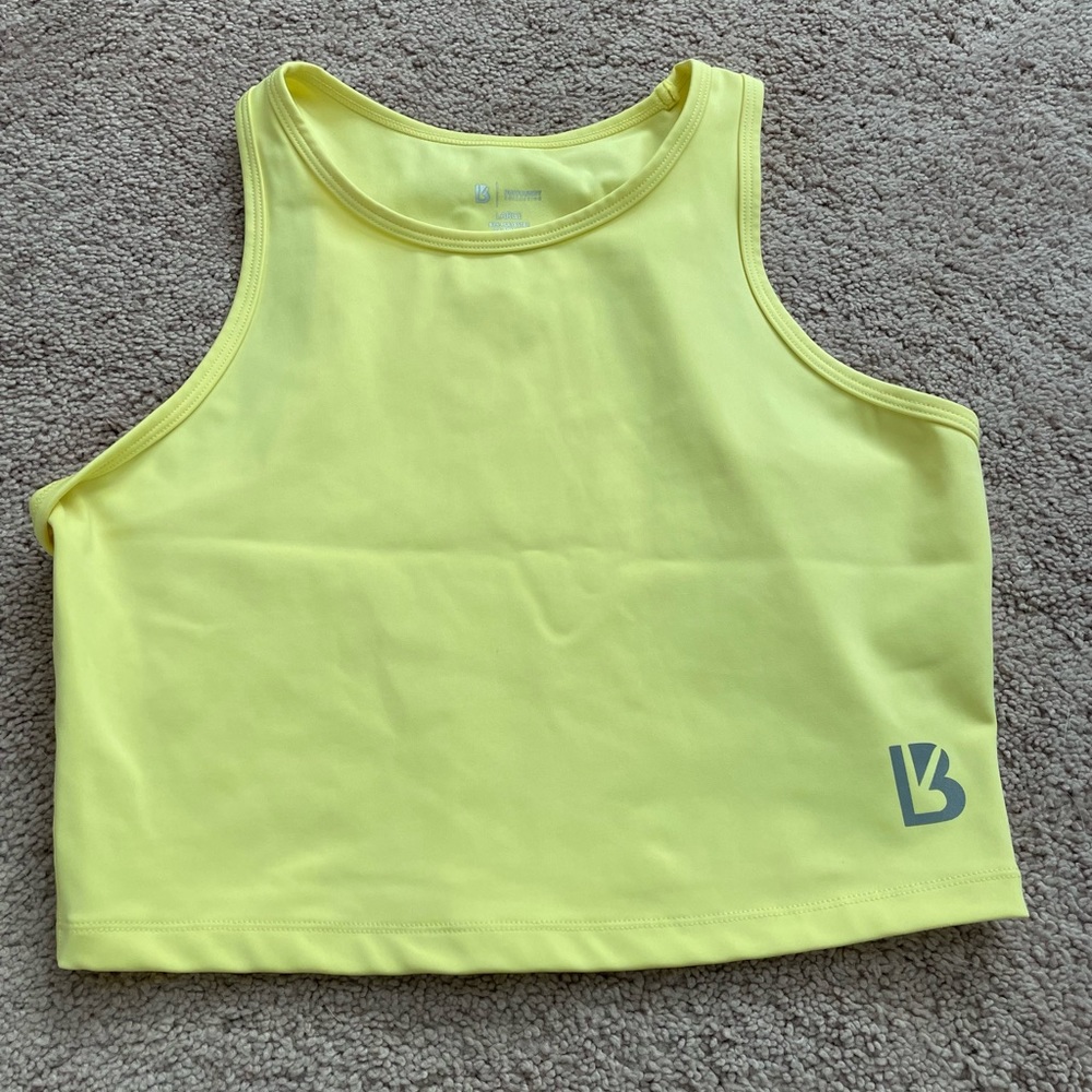 Buff bunny top